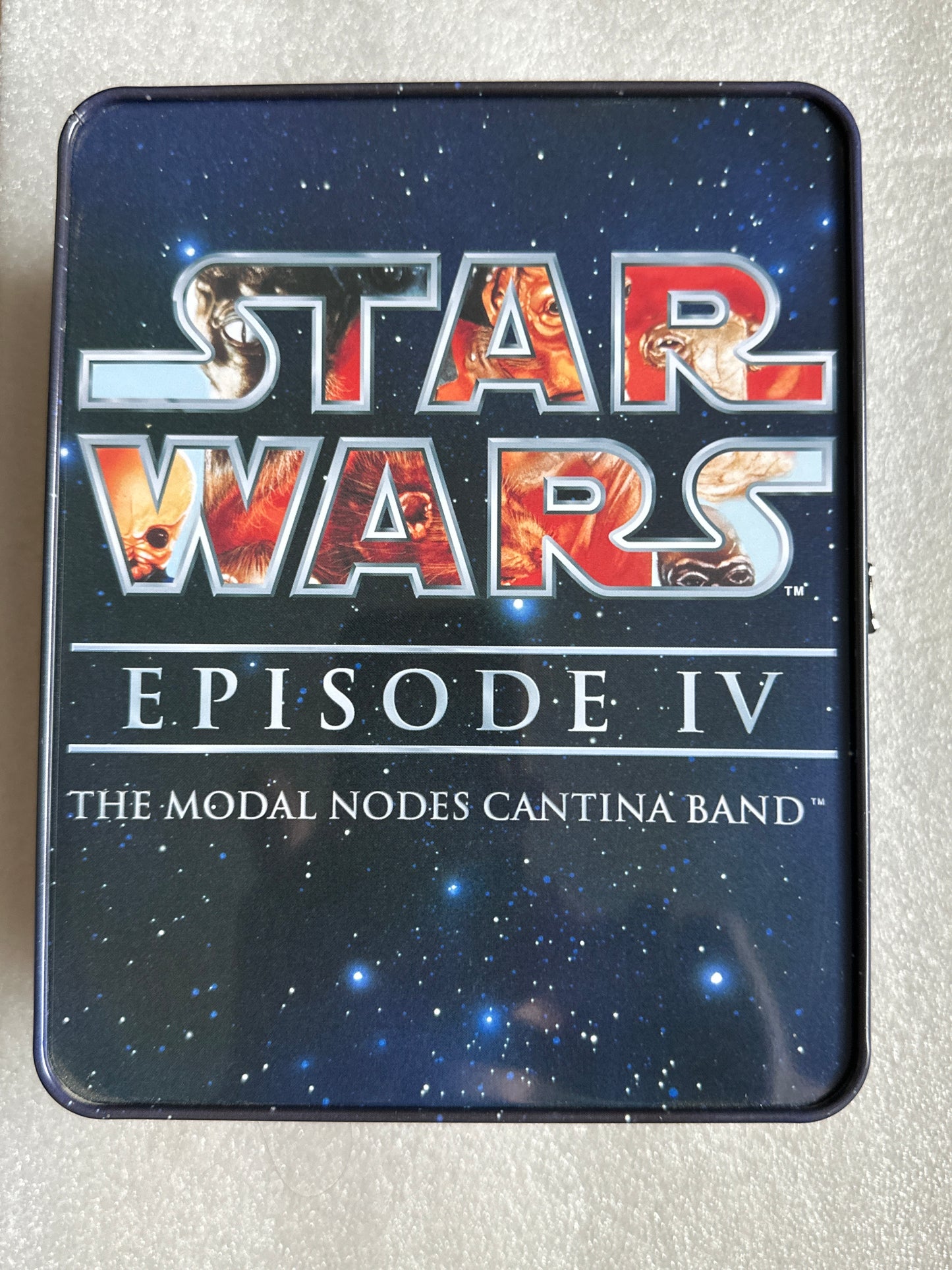 Star Wars Episode IV The Modal Nodes Cantina Band Collectible Figure Tin 2006