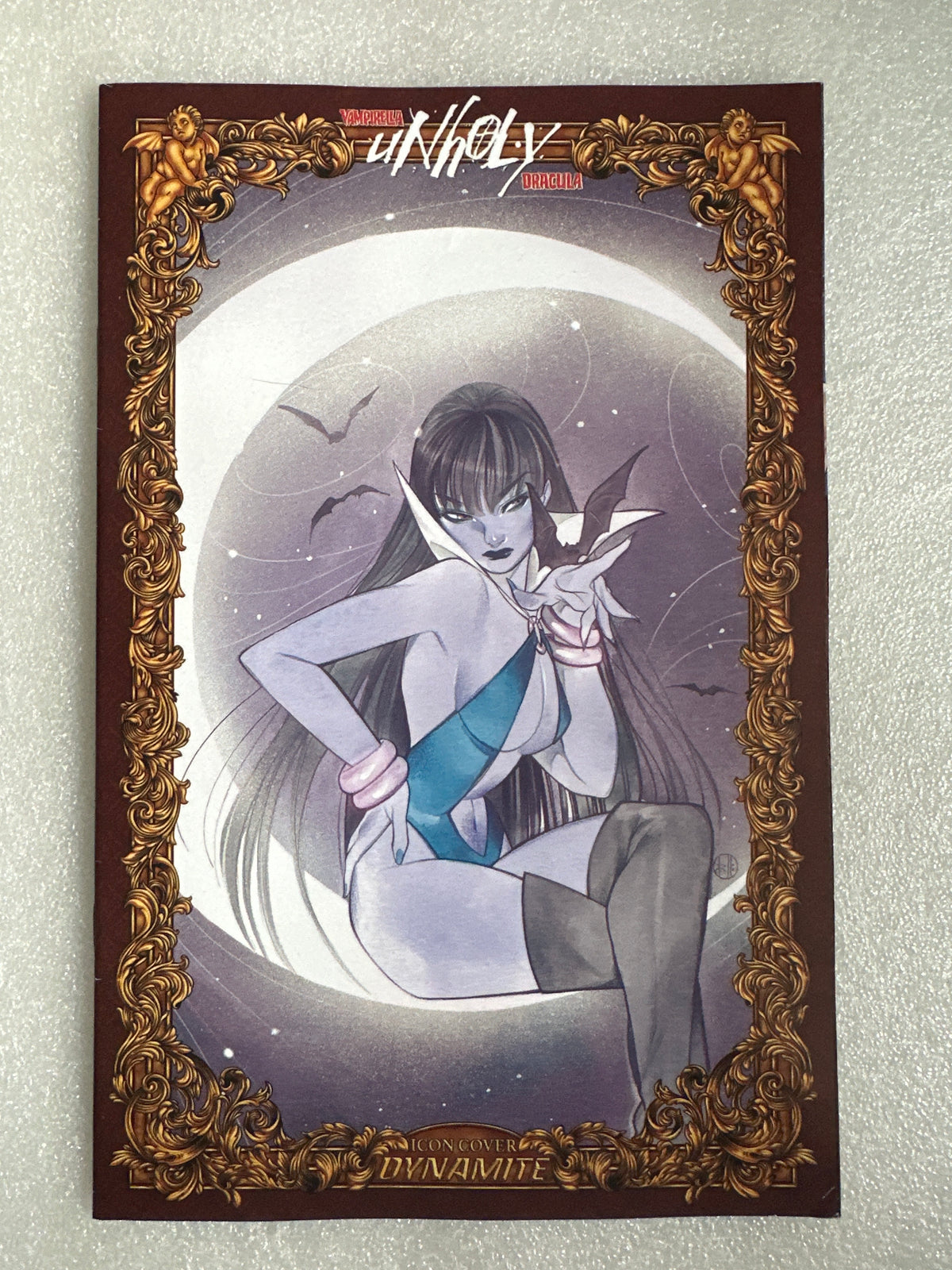 Vampirella Dracula Unholy #1 Momoko 1:11 Variant Dynamite 2021