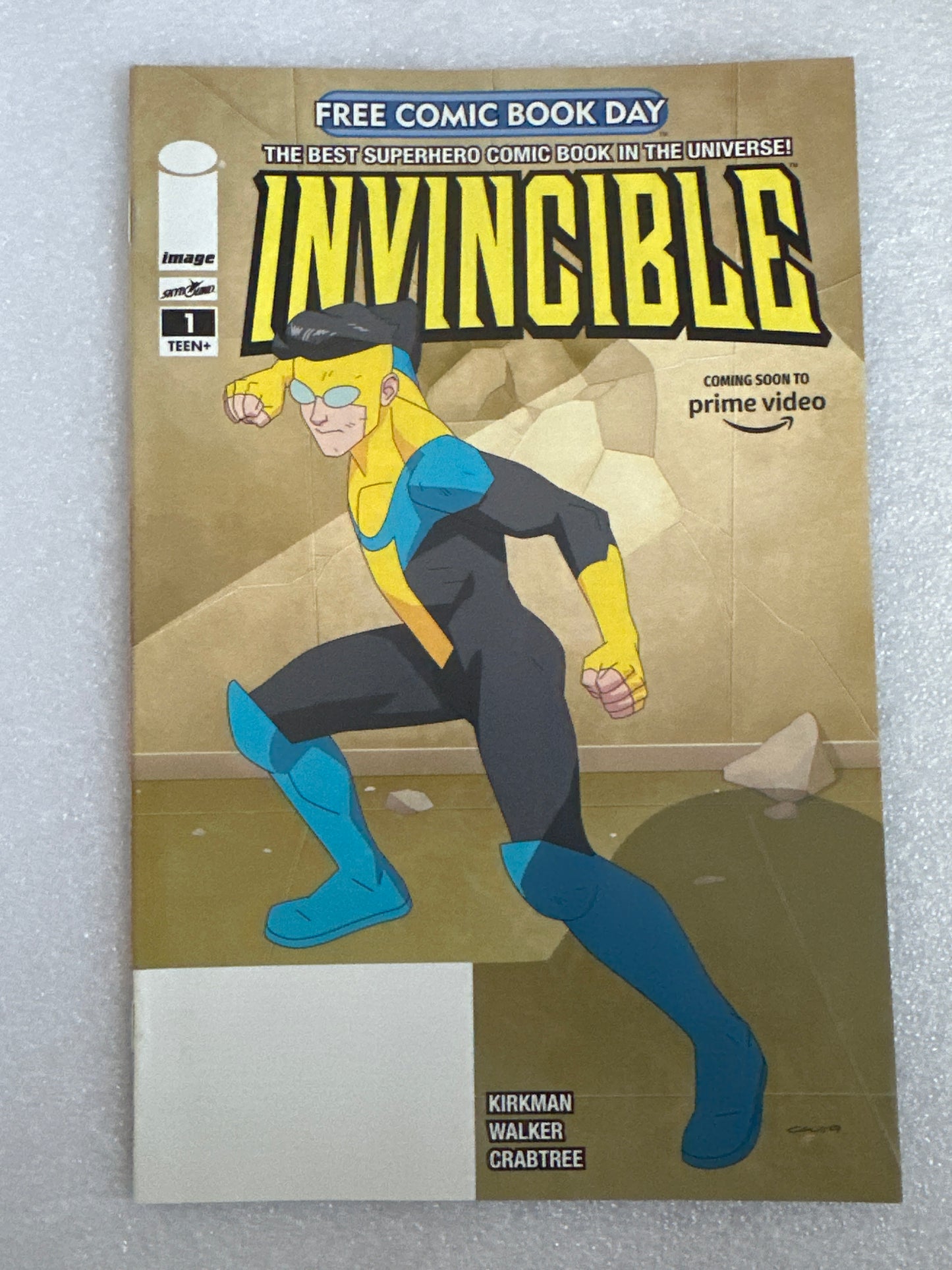 Invincible #1 FCBD Image 2020