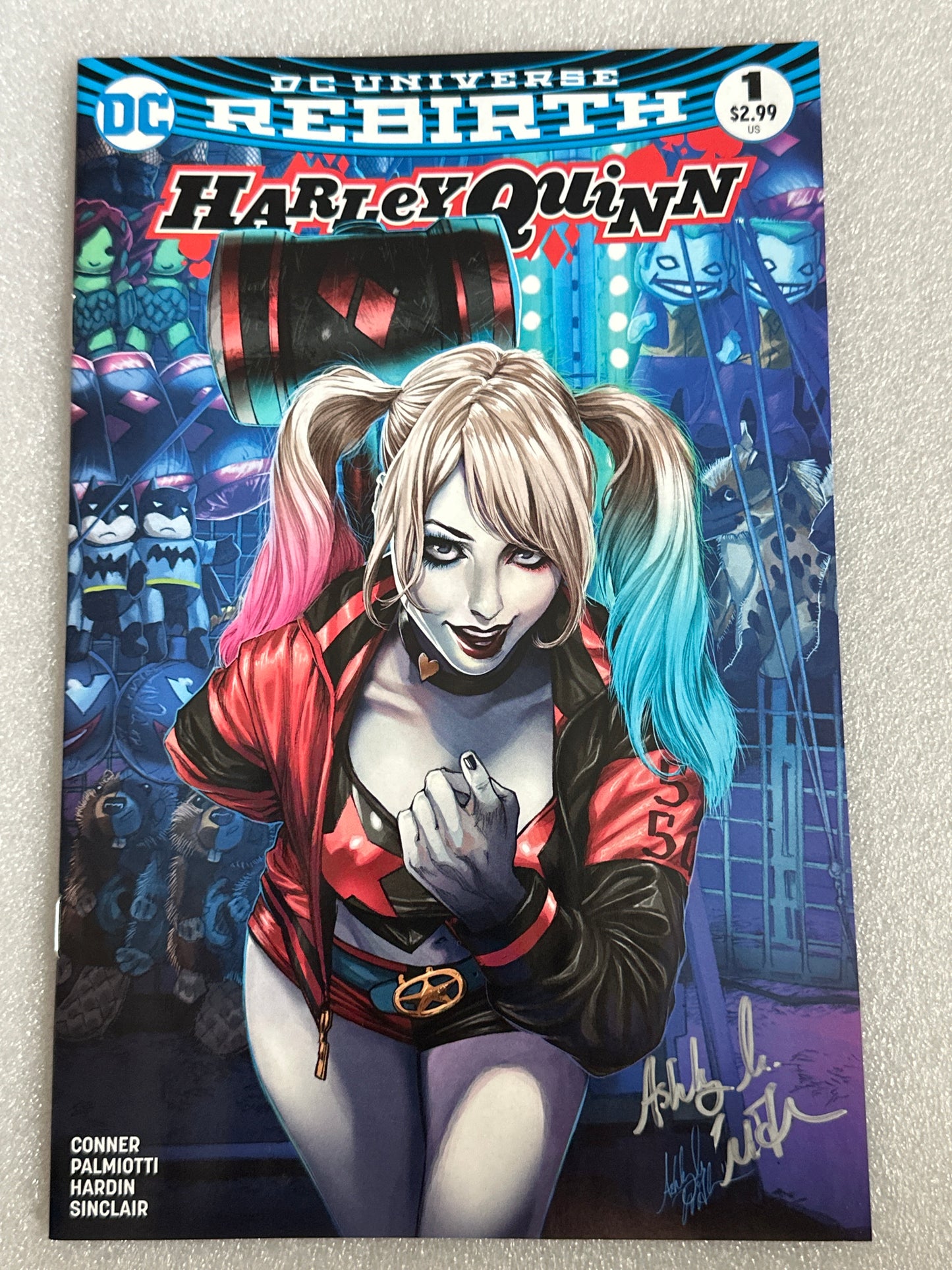 Harley Quinn #1 Rebirth Variant Signed by Ashley Witter DC 2016