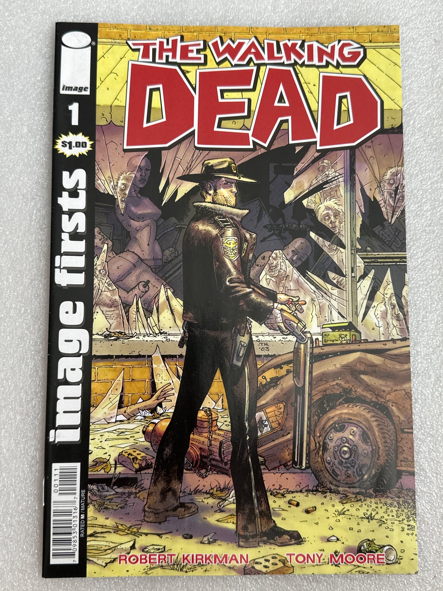 Walking Dead Image firsts #1 Image 2012