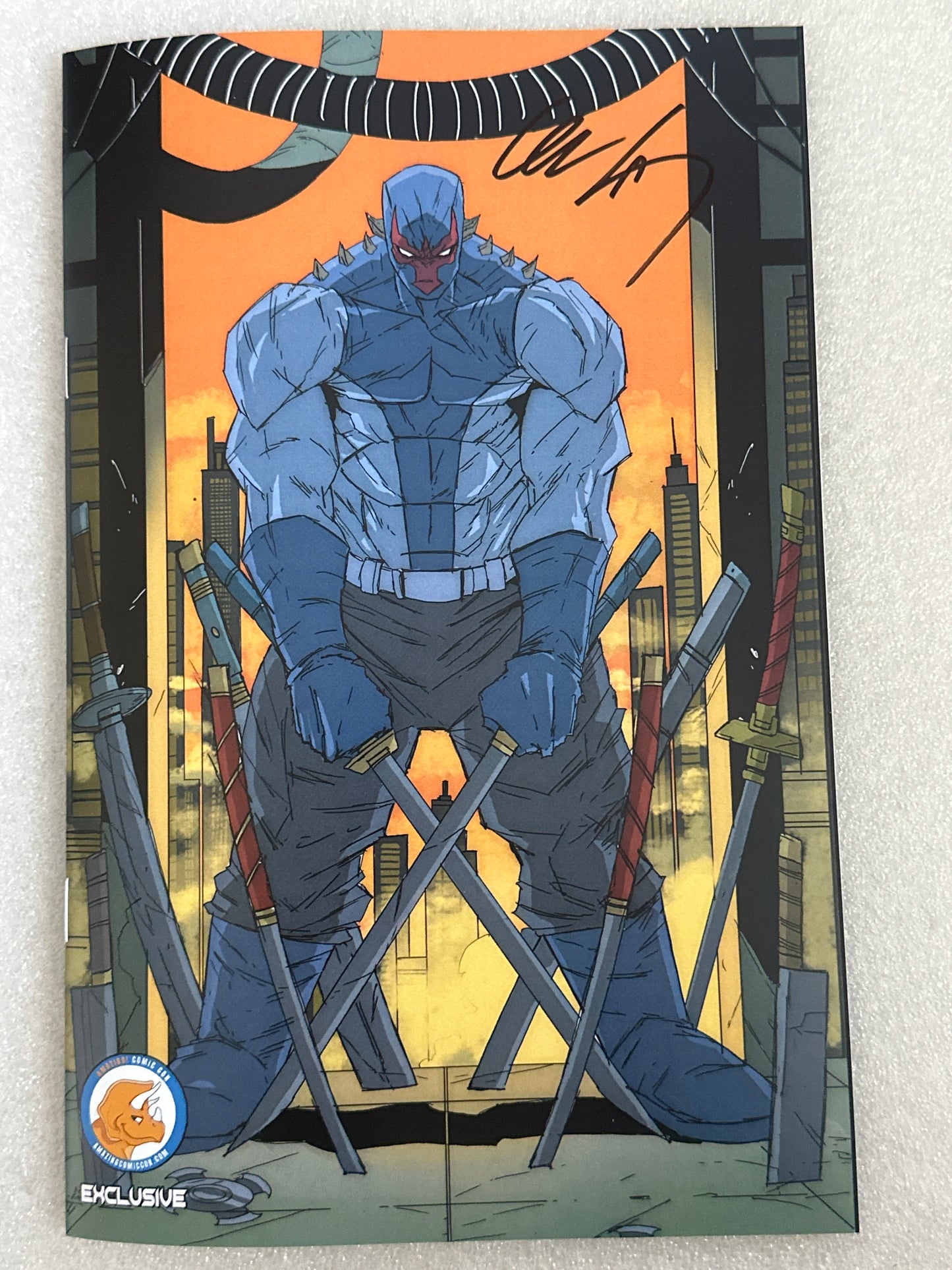 Suimmortal #1 Amazing Las Vegas Exclusive Absolute Batman Homage Signed
