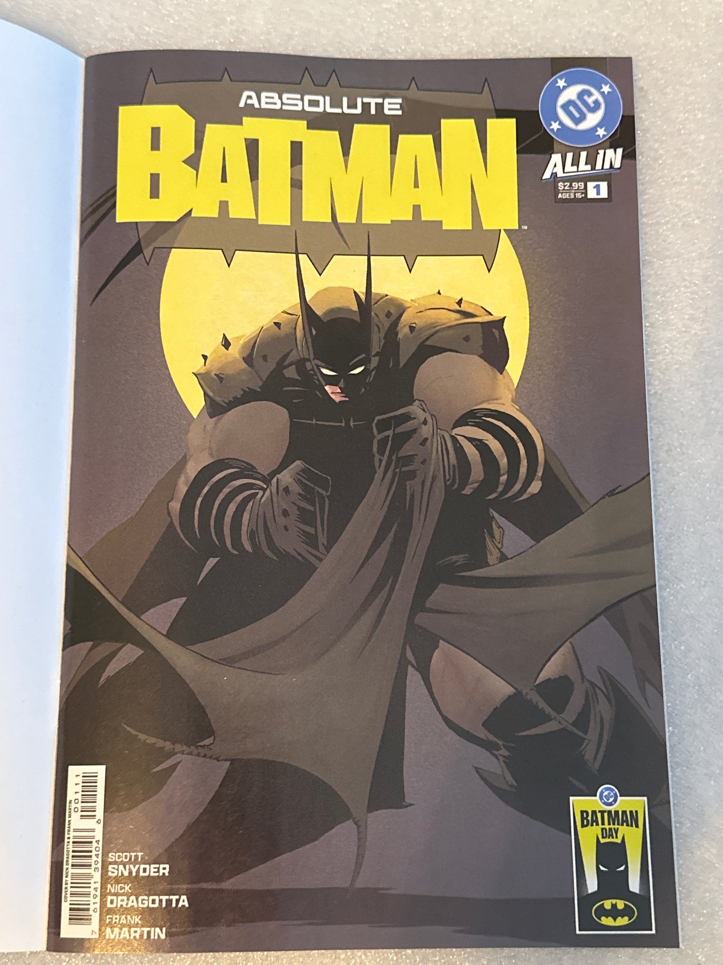Absolute Batman #1 Batman Day Blank Variant DC 2025