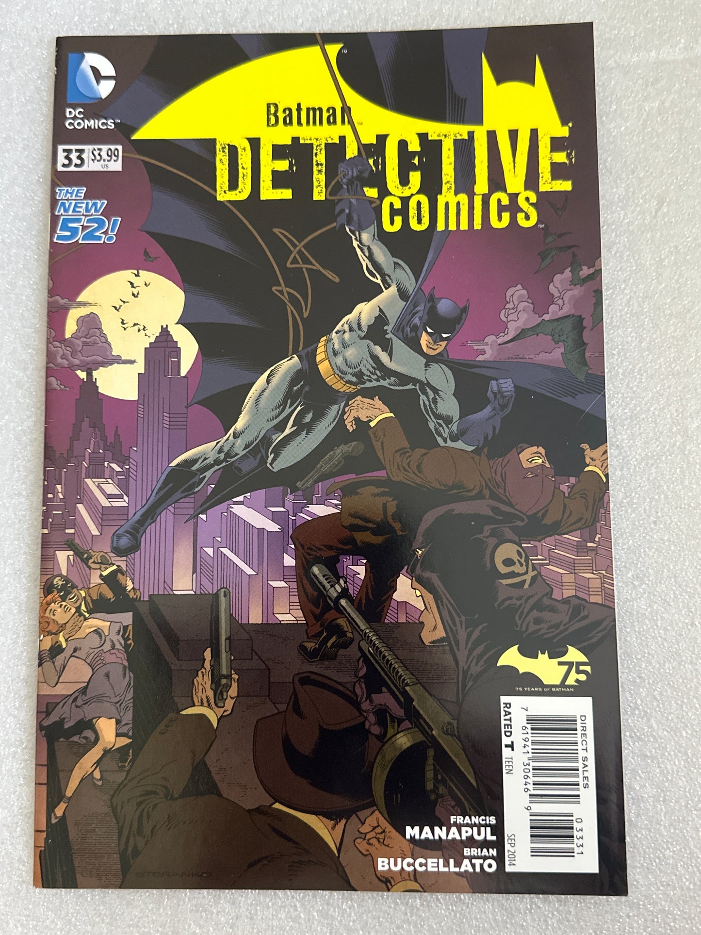 Detective Comics #33 New 52  DC 2014