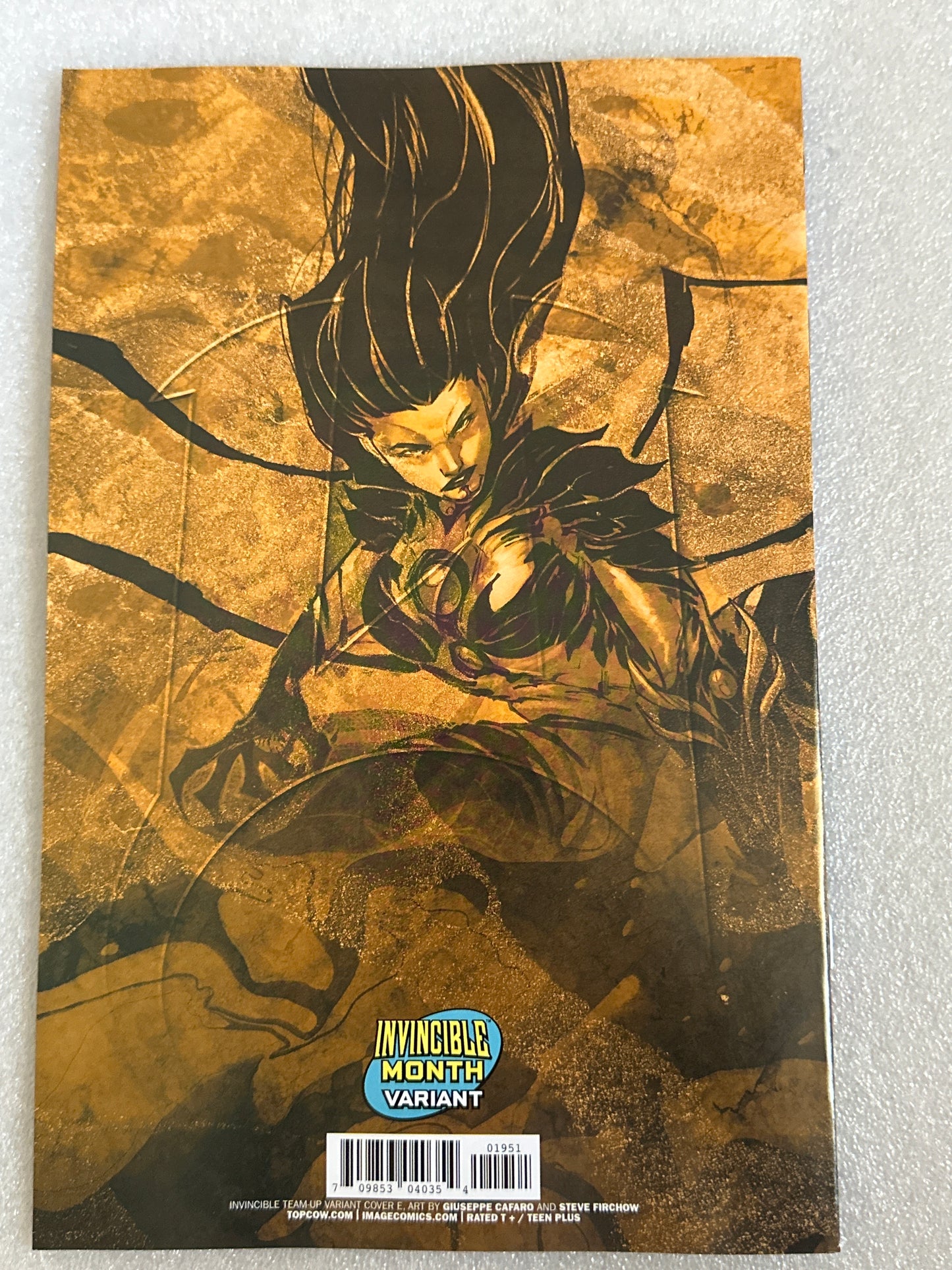 Witchblade #19 Invincible Cover Image Comics 2026
